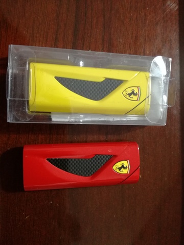 Mechero ferrari